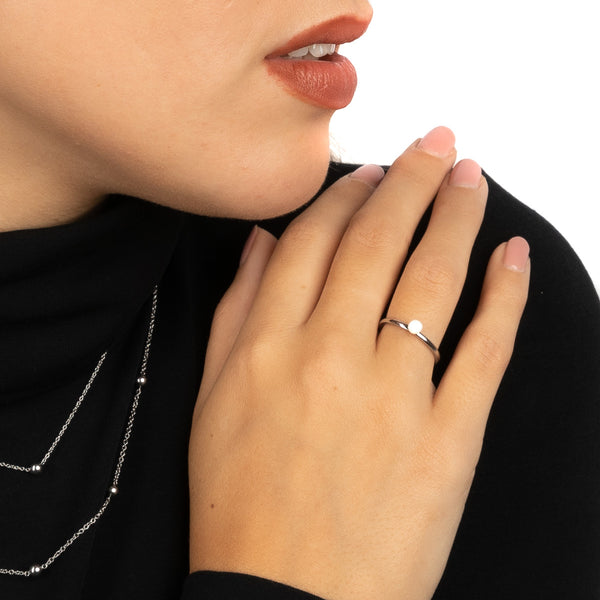 Aanschuifring zilver - wit bolletje 4mm - hypoallergeen