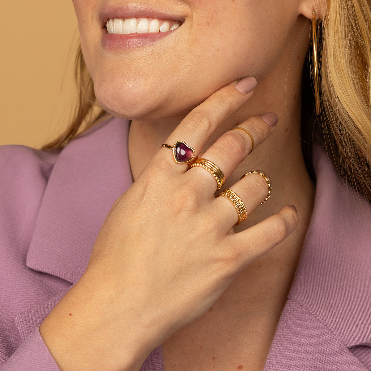 Golden heart ring - Amethyst gemstone - Calm & protection