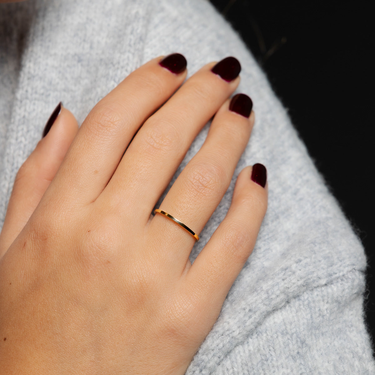 Fijne stapelring goud 1mm - Stainless steel met dikke plating