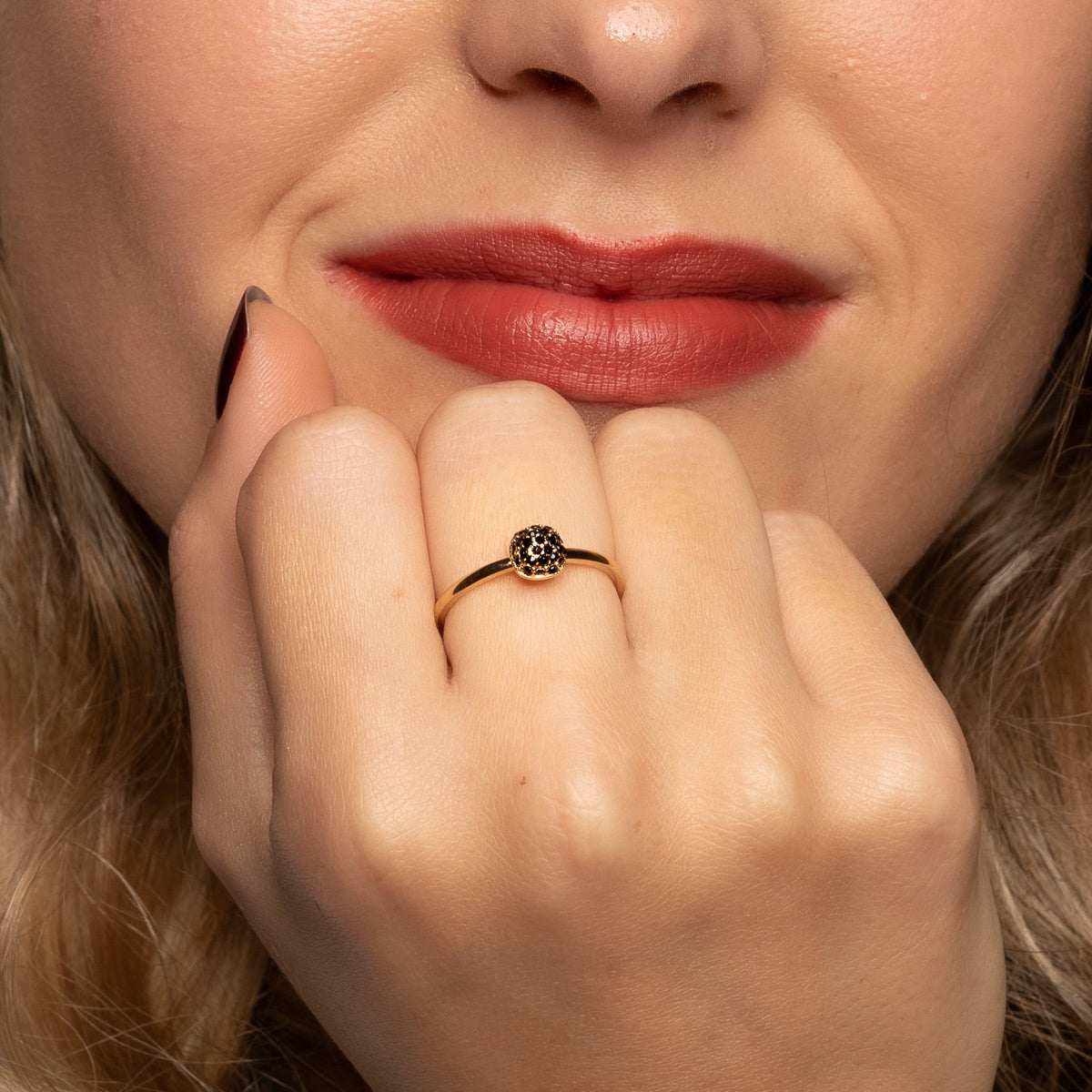 Gouden ring met zwarte zirkonia - minimalistisch Stainless steel