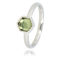 Silberner Ring - sechseckige Form - grüner Glasstein