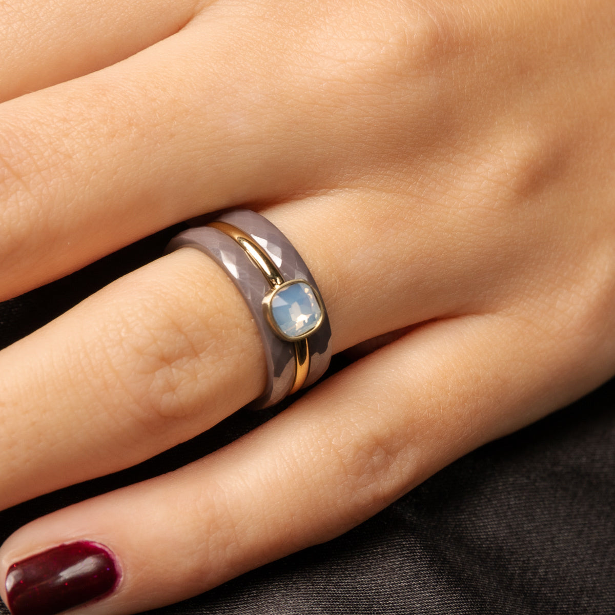 Gray ceramic ring set - Golden quartz - Chic appearance