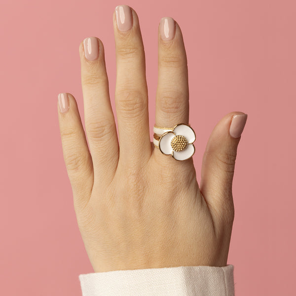 Ringenset - witte keramiek - gouden stardust - epoxy bloem