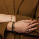 Goldenes Armband mit Malachit-Edelsteinen