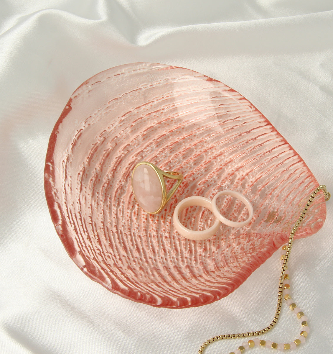 Unbreakable ceramic ring - peach - 6 mm wide