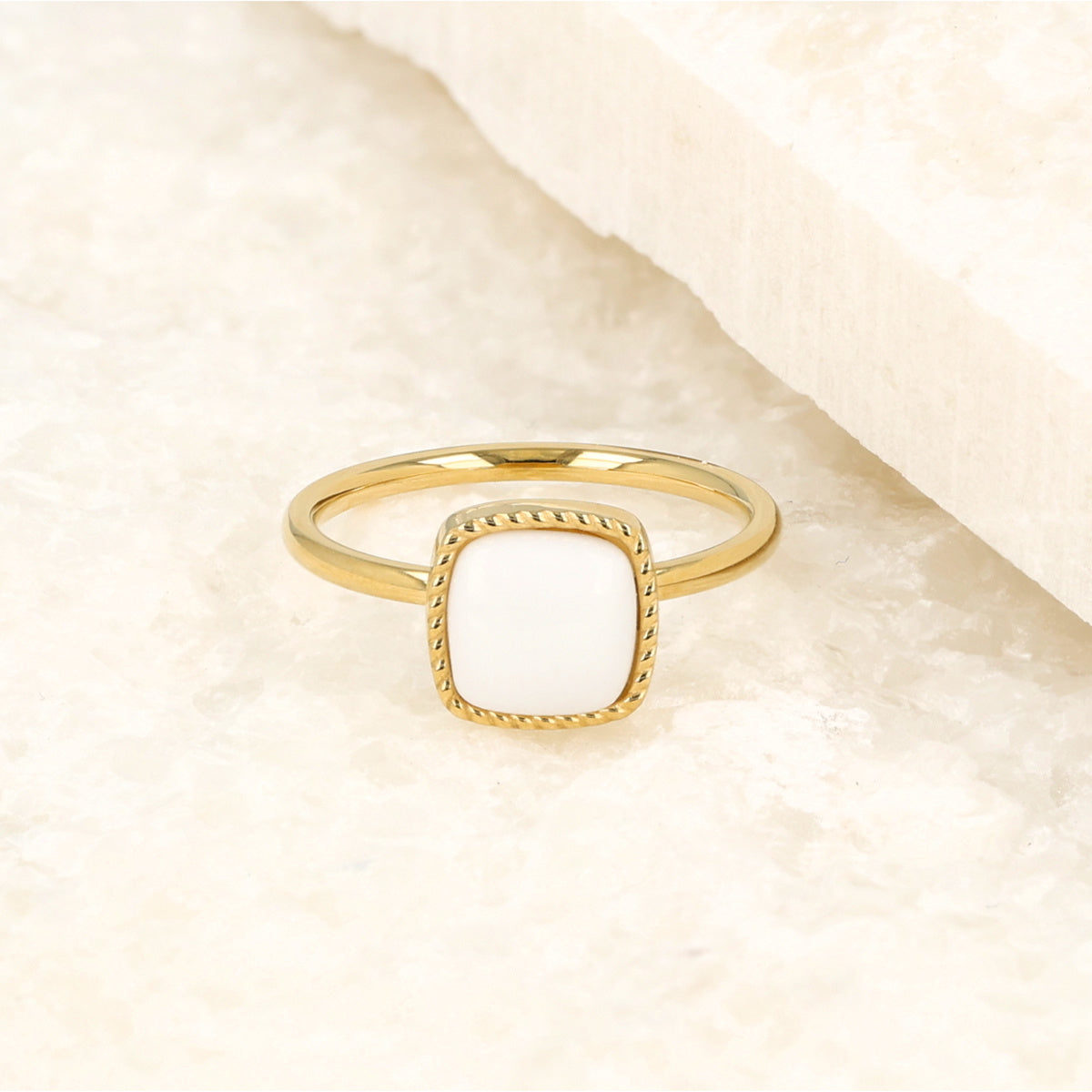 Golden signet ring - White Aventurine gemstone