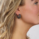 Elegante Zilveren Oorbellen met Zwarte Parel 23mm