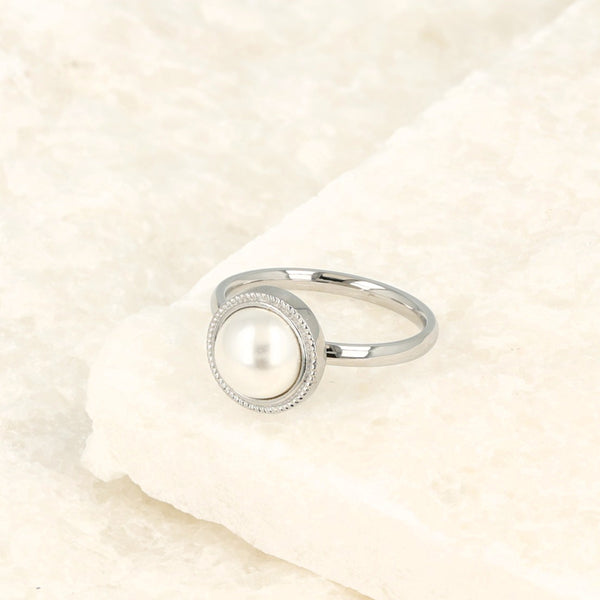 Zilveren vintage ring - Witte parel - Tijdloze elegantie