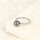 Silver ring - Large black pearl - Timeless beauty