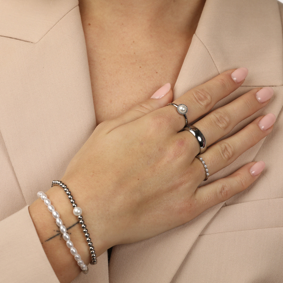 Zilveren ring - Witte parel - Vintage rand