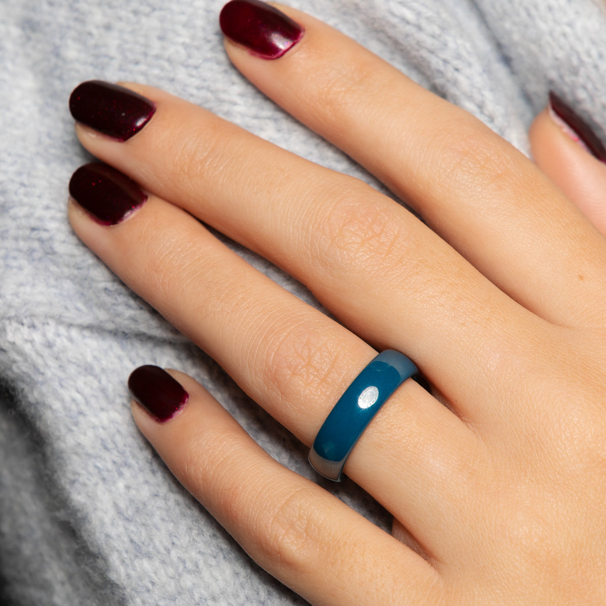 Unbreakable ceramic ring - blue - 6 mm wide