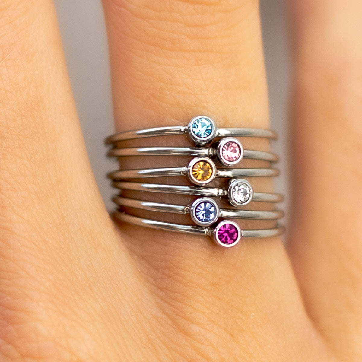 Zilveren aanschuifring - fuchsia glassteen - Stainless steel