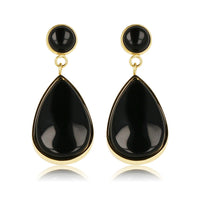 Onyx Elegantie: Gouden Druppel Oorbel