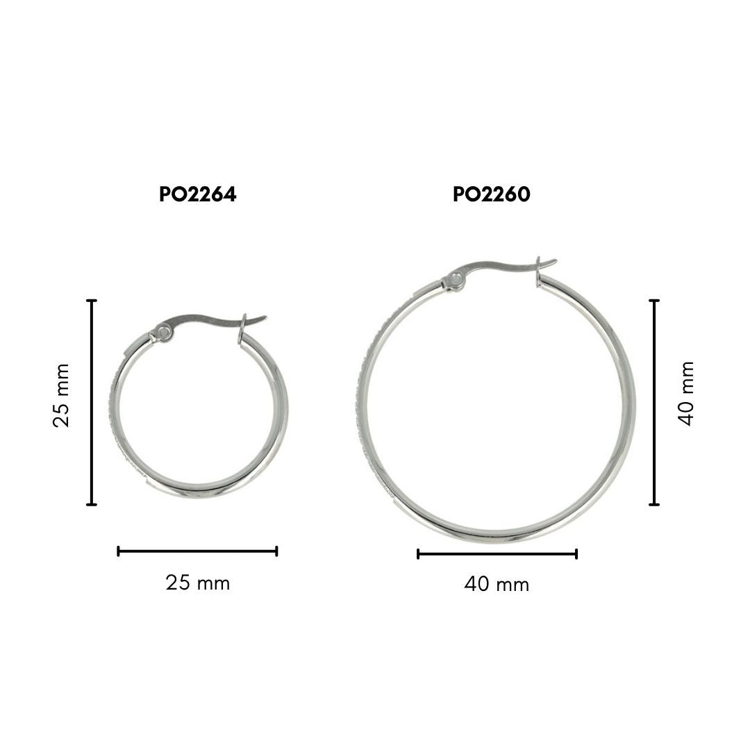 Strahlende silberne Ohrringe mit Zirkonia