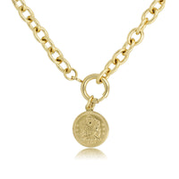 Goldene Kette mit großen Gliedern und Münzanhänger