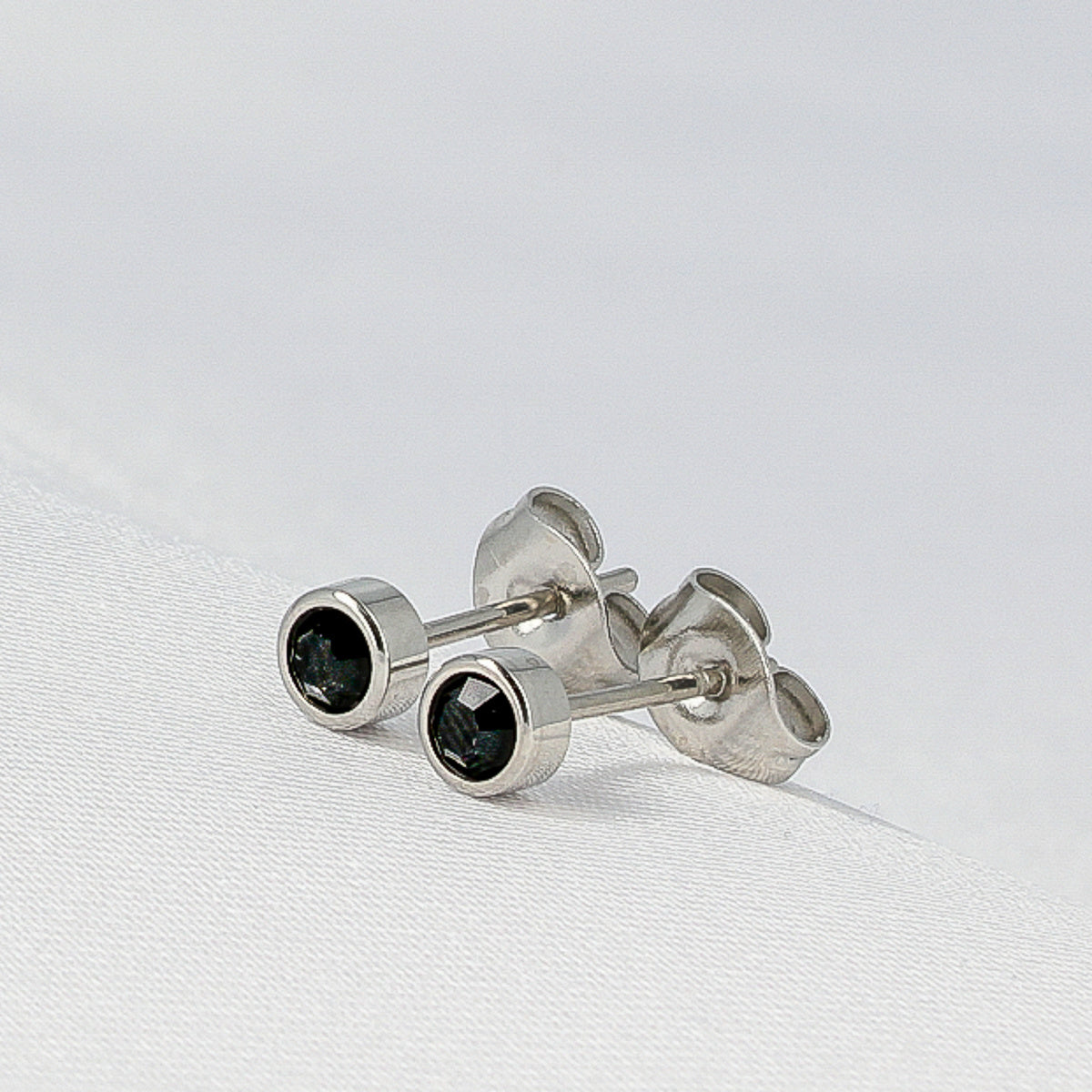 Elegant Silver Earrings with Black Zirconia