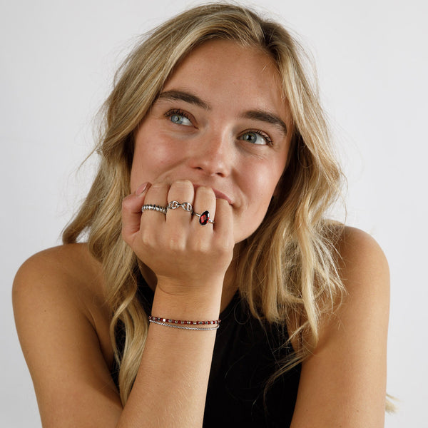 Zilveren ring met ovaaltjes - subtiele elegante details