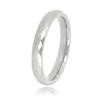 Facet geslepen zilveren ring - Elegant en combineerbaar