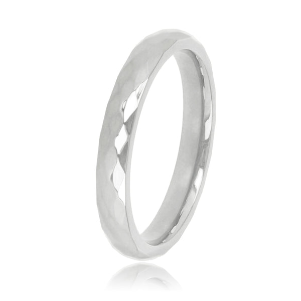 Facet geslepen zilveren ring - Elegant en combineerbaar