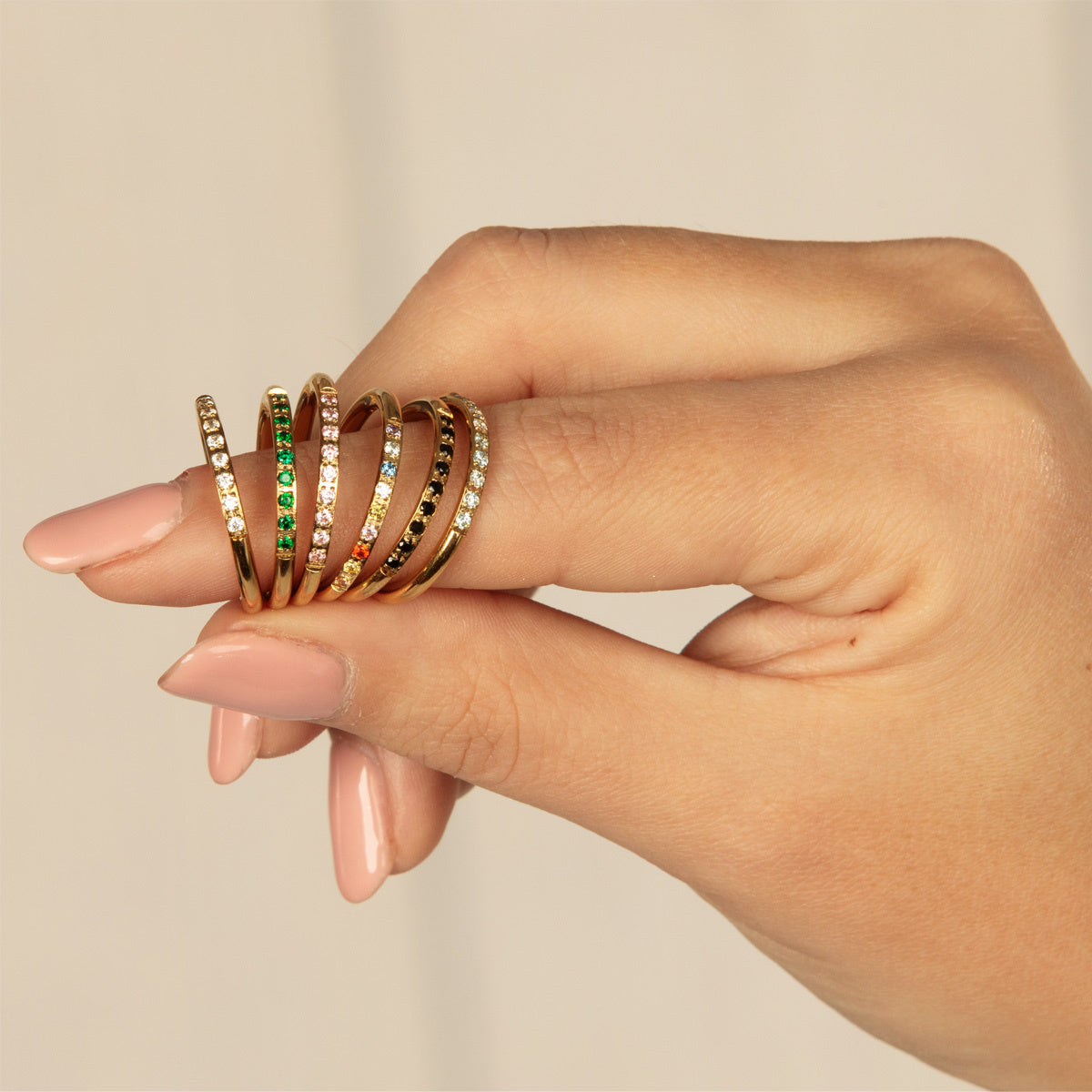 Silberner Ring mit farbigen Zirkonia - Edelstahlschiebering