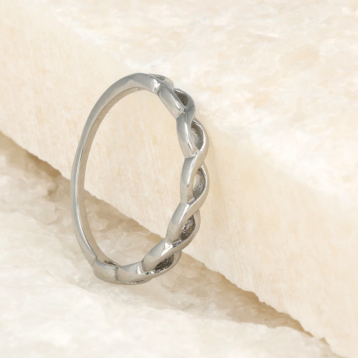Woven silver stacking ring - Playful link ring