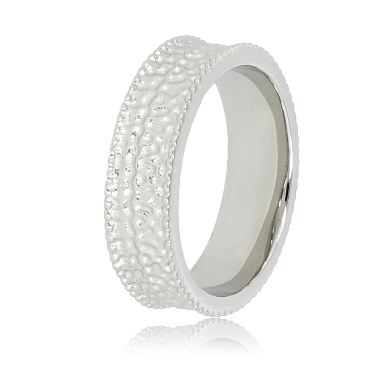 Wide silver ring - Unique design - Timeless elegance