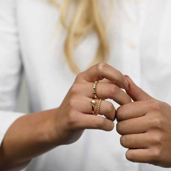 Gouden ring met bolletjes - hypoallergeen Stainless steel