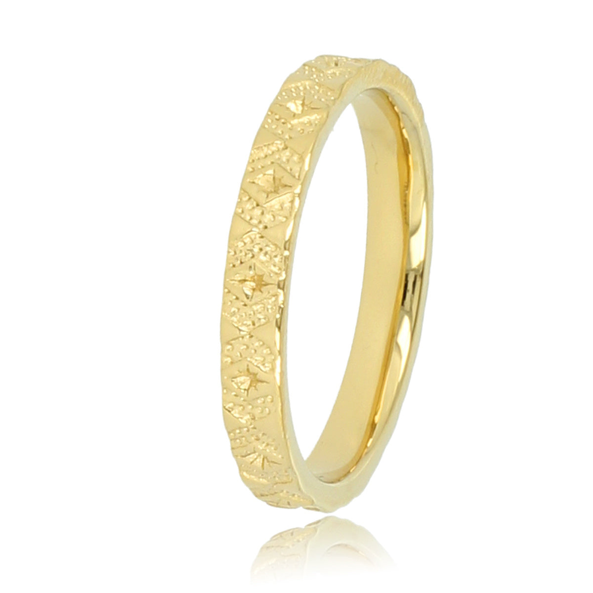 Goldener Ring mit Sternchen - Zeitloser Charme und Eleganz