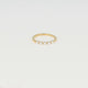 Minimalistische gouden ring - kleine witte parels