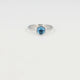 Silberner Ring - Sechseckiges Design - Blauer Glasstein