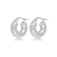 Ribbelige Zilveren Oorringen: Elegant en Uniek Design