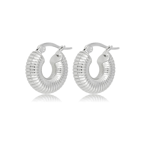 Ribbelige Zilveren Oorringen: Elegant en Uniek Design - My Bendel