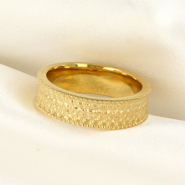 Brede gouden ring - Uniek ontwerp - Tijdloze elegantie