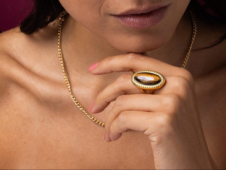 Statement ring met Tiger Eye - My Bendel - My Bendel