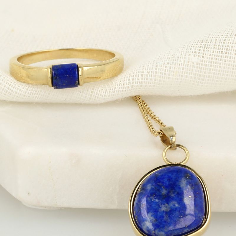 Gold Chain with Lapis Lazuli Pendant - Unique Design