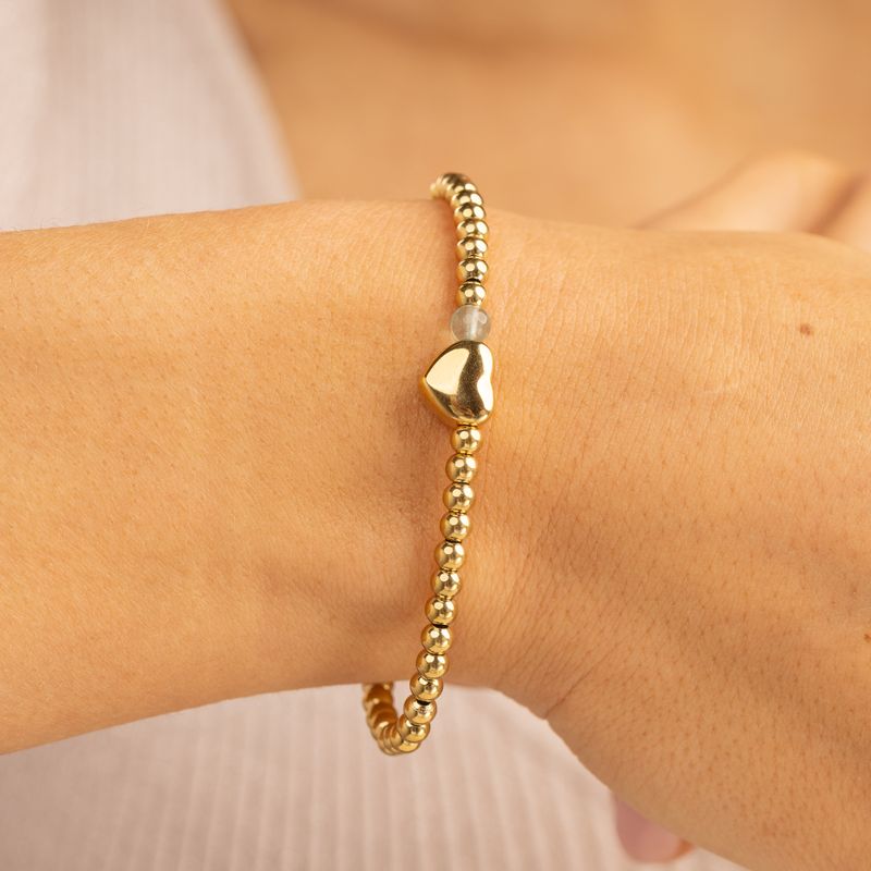Golden Beaded Bracelet with Heart and Precious Stone - Green Fluorite