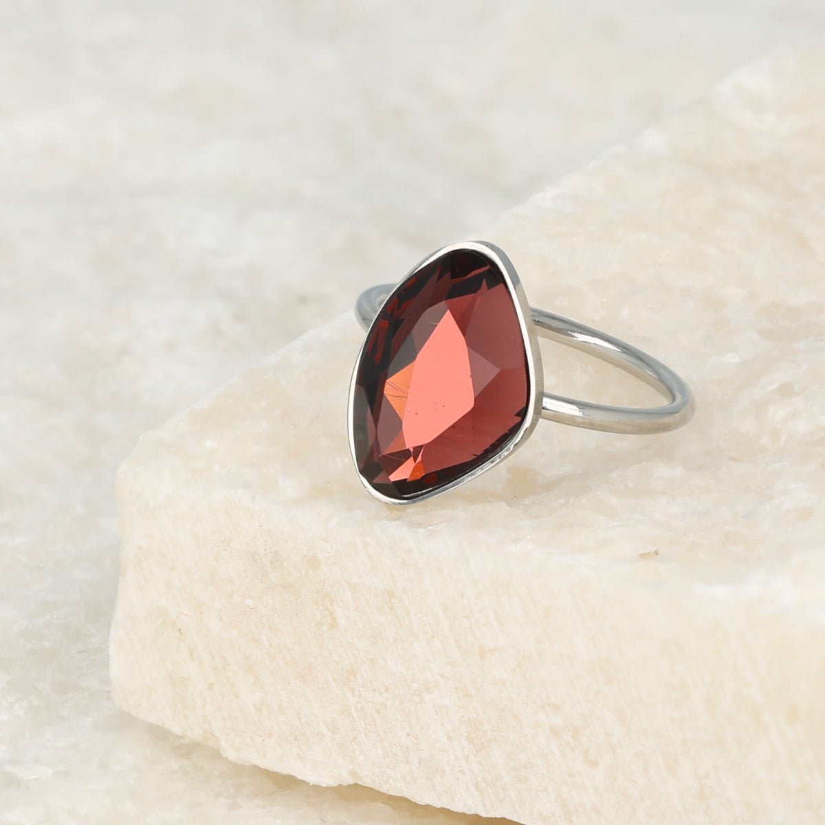 Zilveren aanschuifring - Bordeaux glassteen - Minimalistisch - My Bendel