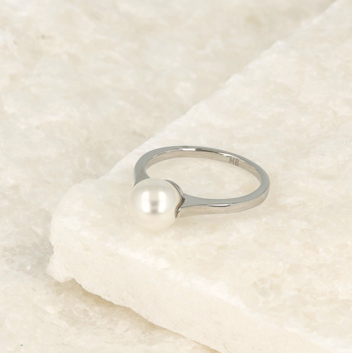 Zilveren ring - Grote witte parel - Tijdloze schoonheid - My Bendel