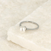 Zilveren ring - Grote witte parel - Tijdloze schoonheid - My Bendel