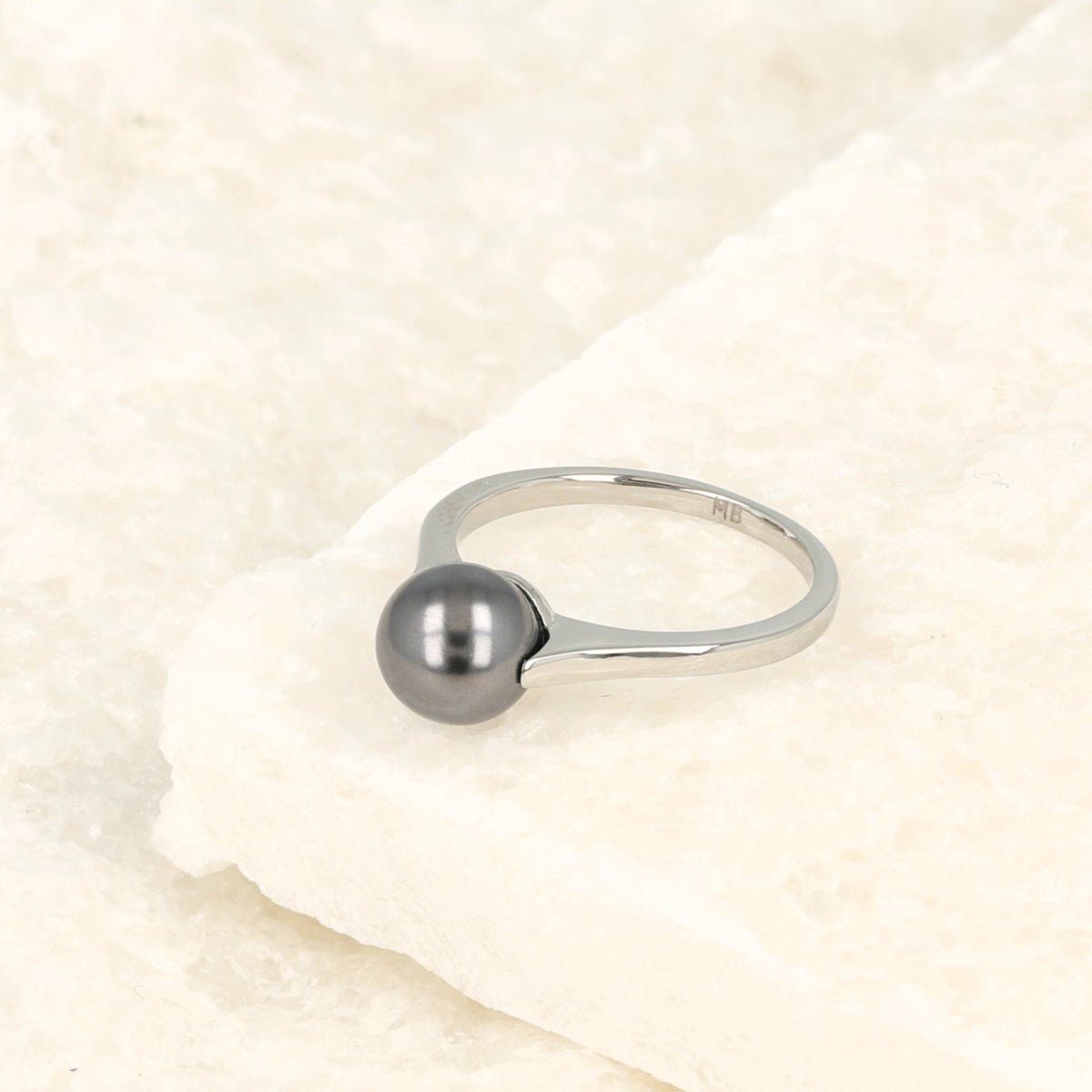 Zilveren ring - Grote zwarte parel - Tijdloze schoonheid - My Bendel