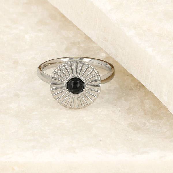 Zilveren ring met zonnetje - Onyx edelsteen - Innerlijke kracht - My Bendel