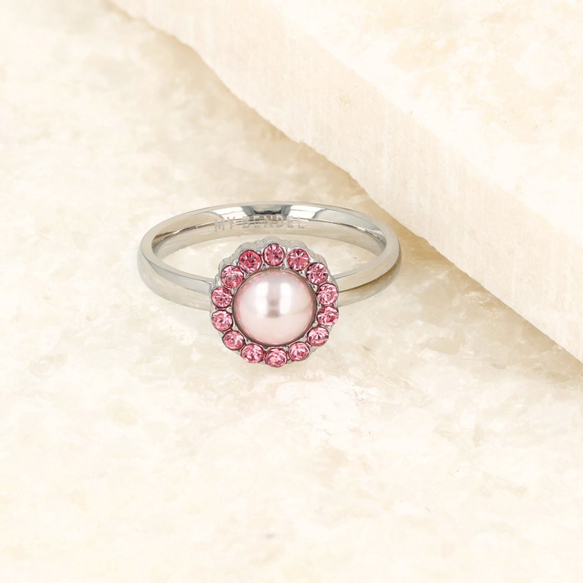 Zilveren ring - roze parel - zirkonia steentjes - My Bendel