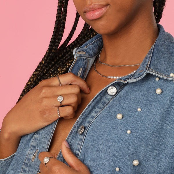 Zilveren ring - witte parel - zirkonia steentjes - My Bendel