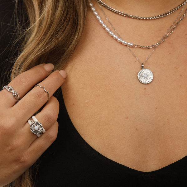 Zilveren ring - zonnetje design - White Aventurine edelsteen - My Bendel